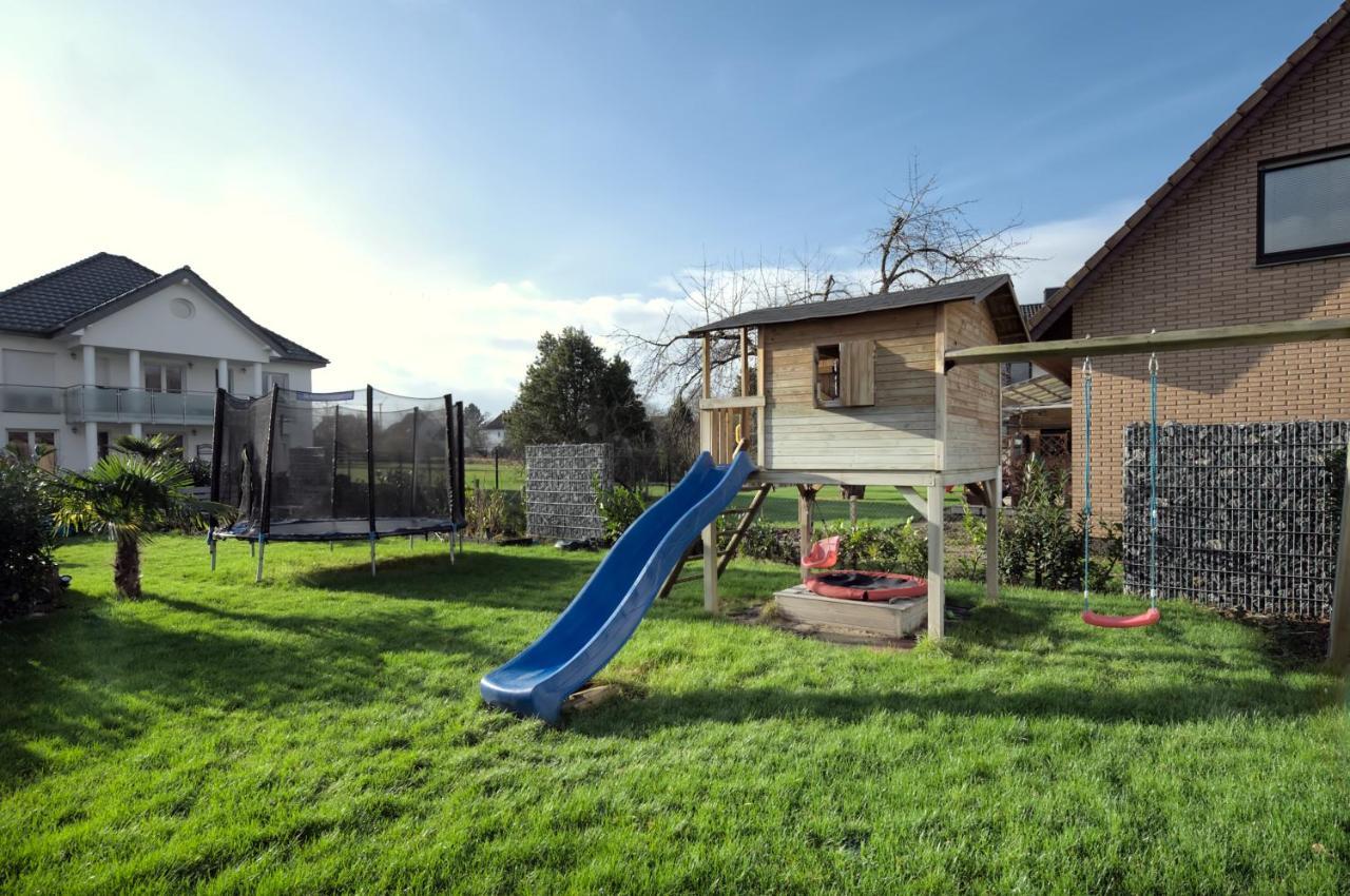 Modern Wohnen I Smart Tv I Terrasse I 2X Parkplatz I 2 Schlafzimmer I 6 Schlafplaetze Bad Oeynhausen Exterior foto